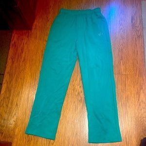 Green Alo Yoga Sweatpants